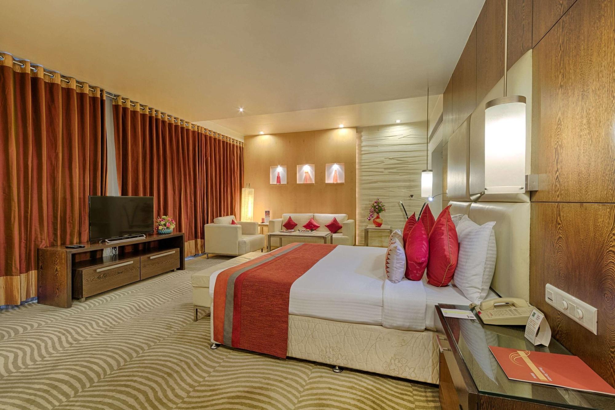 Quality Hotel D V Manor Vijayawada Bagian luar foto