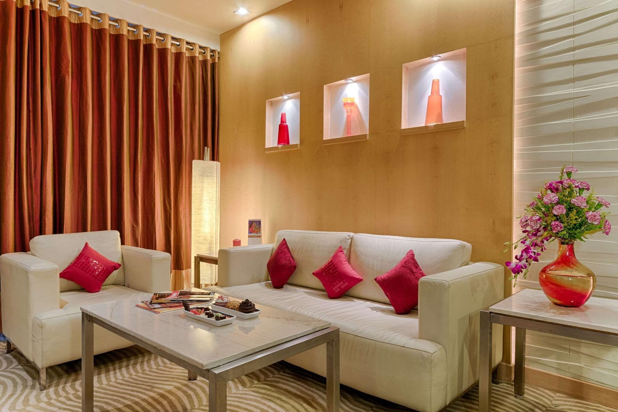 Quality Hotel D V Manor Vijayawada Bagian luar foto