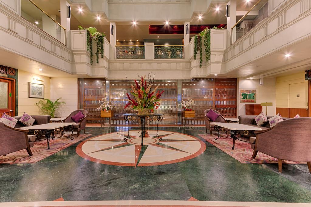 Quality Hotel D V Manor Vijayawada Bagian luar foto