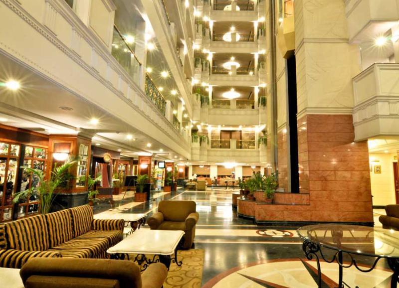 Quality Hotel D V Manor Vijayawada Bagian luar foto