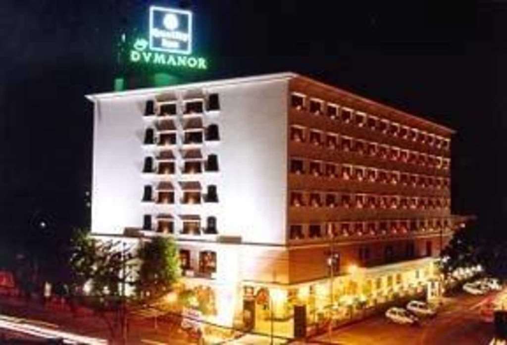 Quality Hotel D V Manor Vijayawada Bagian luar foto