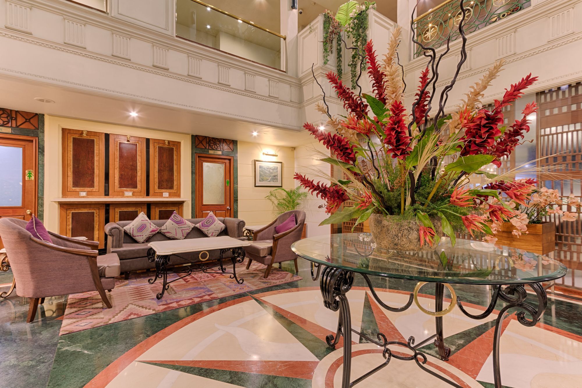 Quality Hotel D V Manor Vijayawada Bagian luar foto