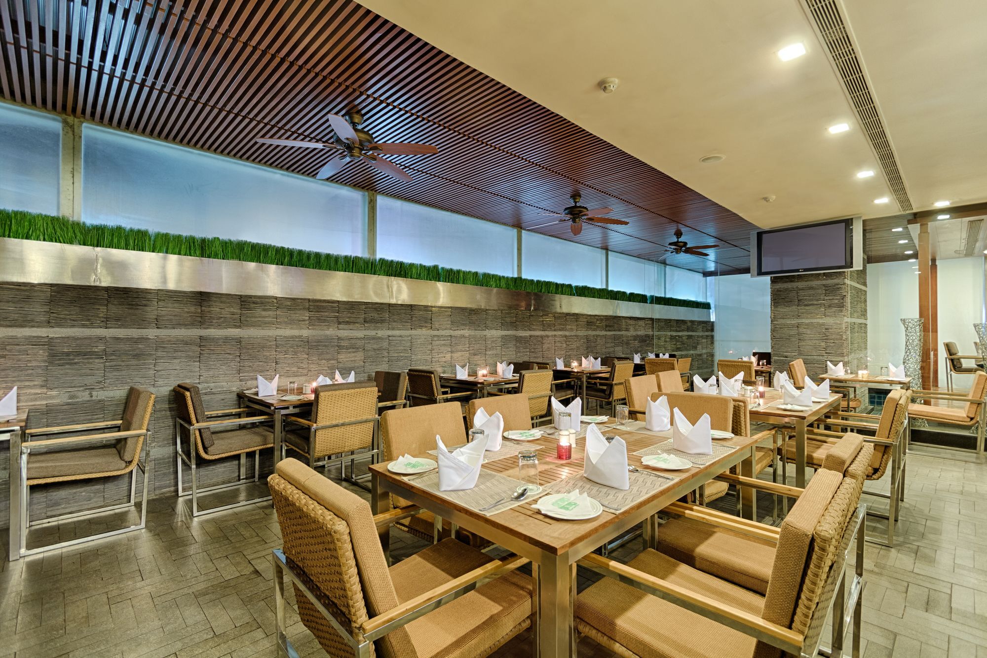 Quality Hotel D V Manor Vijayawada Bagian luar foto